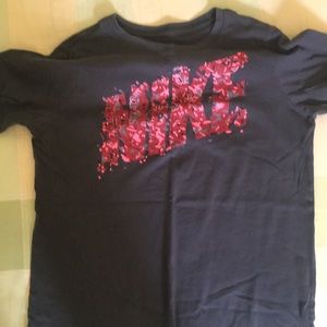 Nike t shirt